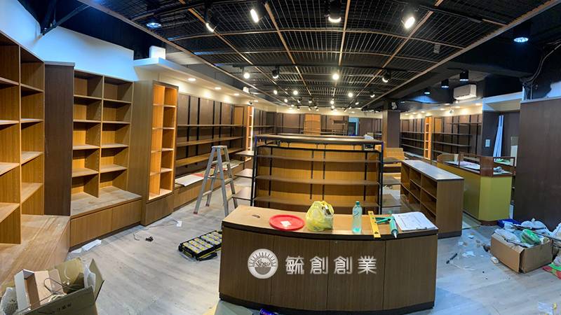 餐具百貨展示架